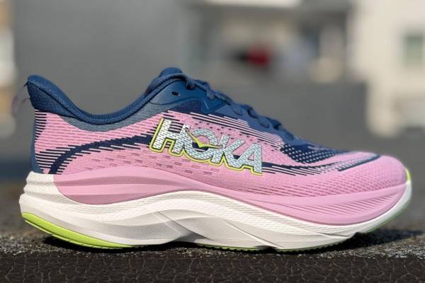 HOKA Skyflow