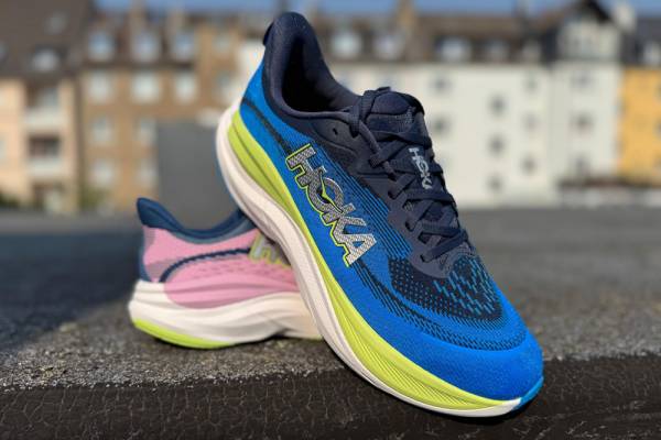 HOKA Skyflow