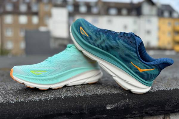 Hoka Clifton 9