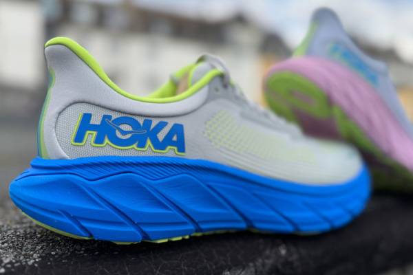 HOKA Arahi 7